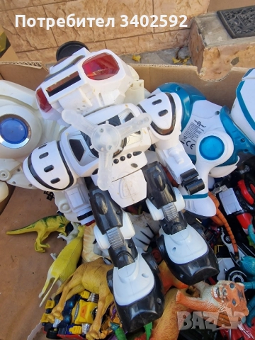 Лот играчки,фигурки и колички, снимка 6 - Коли, камиони, мотори, писти - 52438204