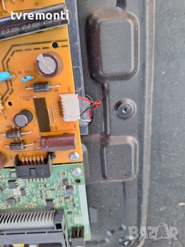Захранваща платка ,17IPS63 за 32-инчов телевизорTELEFUNKEN 32HE4011 , с дисплей VES315WNGL-L3-N91, снимка 2 - Части и Платки - 52162956