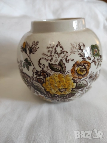 2 вносни английски вази 