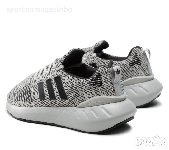 Юношески маратонки Adidas Swift Run 22 J, снимка 4 - Детски маратонки - 41540211