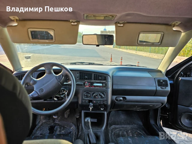 VW Golf 1.9, снимка 8 - Автомобили и джипове - 51429151