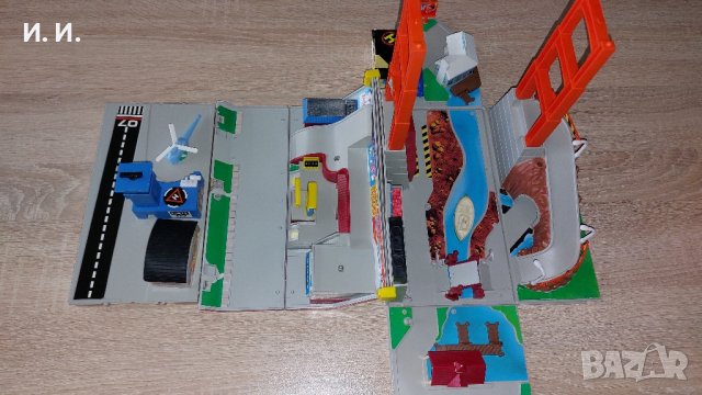 Micro Machines Super City, снимка 2 - Колекции - 44478692