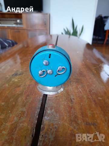 Настолен часовник,будилник СЛАВА,SLAVA #9, снимка 3 - Антикварни и старинни предмети - 40851899