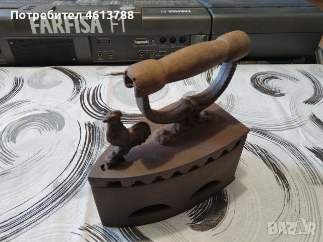 Ретро ютия на жар, снимка 2 - Антикварни и старинни предмети - 53838525