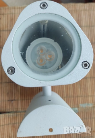 Масивно, фасадно осветително тяло пълен комплект с 4бр.крушки, снимка 3 - Лампи за таван - 53291711