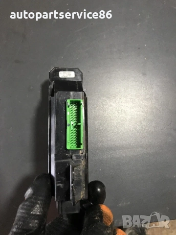 Бутон за електрически прозорец за Volvo S60 2.0T (2002-2007) 8682837, снимка 3 - Части - 53865849