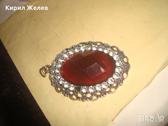 ПОСРЕБРЕН АРТ ДЕКО КРАСИВ КЛАСИЧЕСКИ МЕДАЛЬОН с ГОЛЯМ ФАСЕТИРАН БОХЕМСКИ КРИСТАЛ и ЦИРКОНИ 20202, снимка 3 - Колиета, медальони, синджири - 35666178