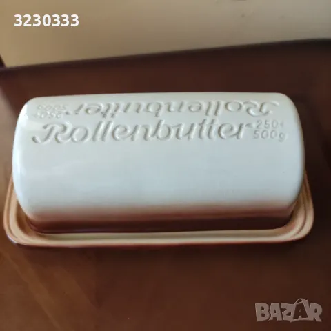 Порцеланов съд за масло