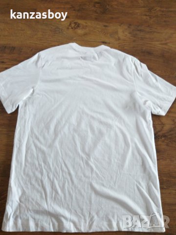 NIKE SPORTSWEAR SOLE T-SHIRT - страхотна мъжка тениска УГОЛЕМЕНА  КАТО НОВА , снимка 10 - Тениски - 41191396