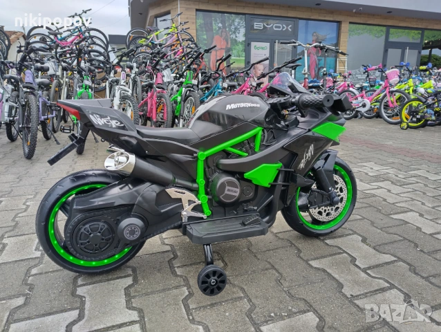 KAWASAKI акумулаторен мотор NINJA DUO черен