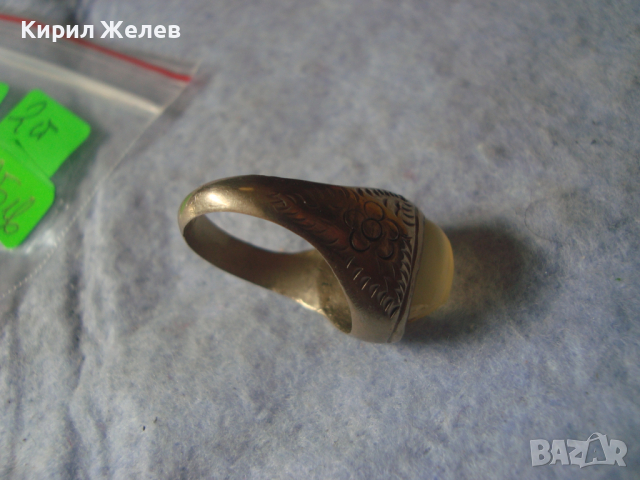 СТАРИНЕН ПОЗЛАТЕН ПРЪСТЕН РЪЧНО с КАЛЕМ ОРНАМЕНТИРАН с НАТУРАЛЕН ЛУНЕН КАМЪК МАЙСТОРСКИ УНИКАТ 21649, снимка 10 - Антикварни и старинни предмети - 36393632