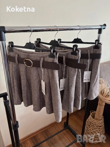 Дамска къса пола