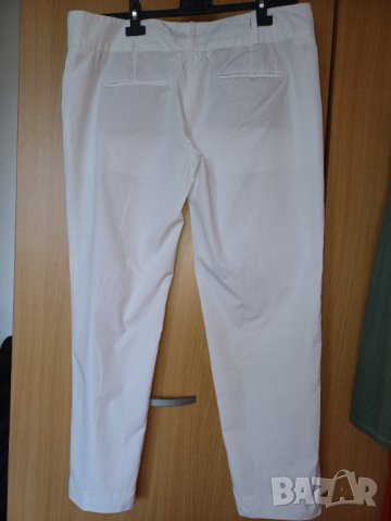 Бял панталон HUGO BOSS L, снимка 2 - Панталони - 41082318