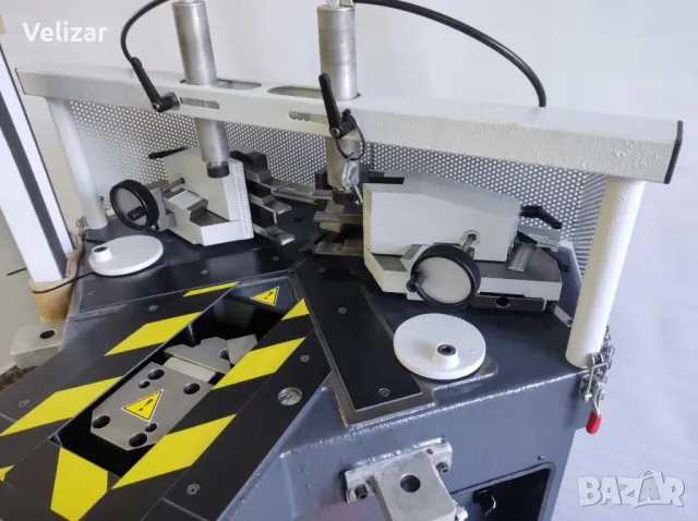 Автоматична ъглонабивна машина Pressta Eisele 2000 Германия, снимка 5 - Други машини и части - 49860098