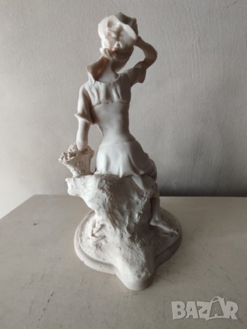 статуетка -викториянска дама, снимка 4 - Антикварни и старинни предмети - 41929318