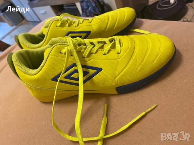 Футболни стоножки Umbro