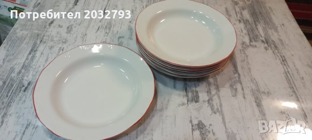 Нови, големи порцеланови чинии