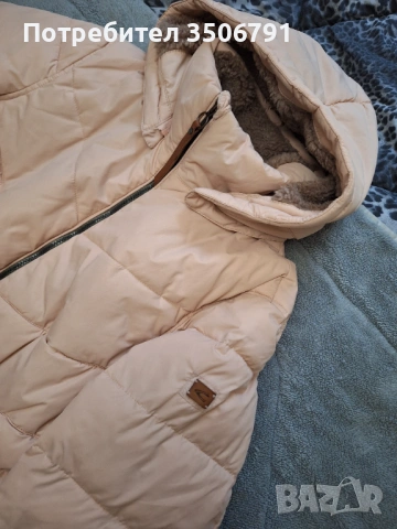 Продавам дамско зимно яке Camel Active, снимка 6 - Якета - 53573613