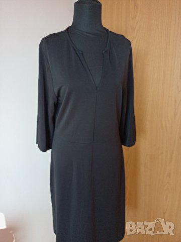 Черна рокля By Malene Birger L, снимка 3 - Рокли - 40447390