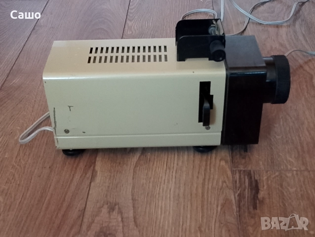Прожекционен апарат , снимка 6 - Други ценни предмети - 49133144