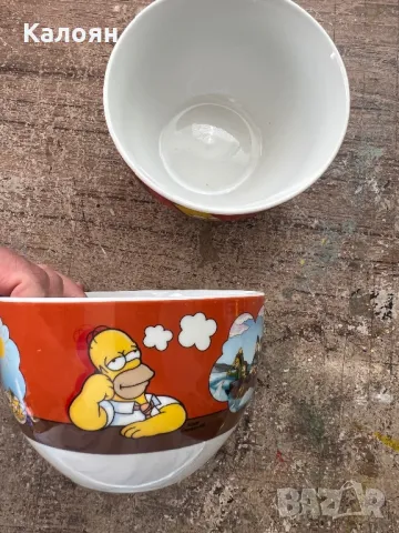 Две купички със Семейство Симпсън, снимка 6 - Антикварни и старинни предмети - 49977098