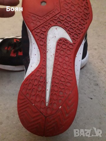 Баскетболни кецове Nike, снимка 4 - Кецове - 41448391