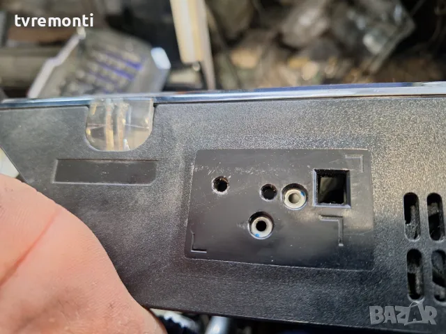 крачета оригинална стойка телевизор LG модел 32LH500D, снимка 3 - Стойки, 3D очила, аксесоари - 49647322