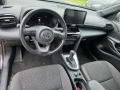 Toyota yaris cross 1.5 Hybrid 4x4 2024, снимка 11