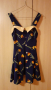 Красива копринена рокля за малка кукла, снимка 1 - Детски рокли и поли - 36412963