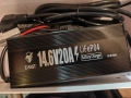 Чисто ново смарт зарядно устройство E-FAST 12V 20A за LiFePO4 литиеви акумулатори  , снимка 9