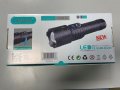Телескопичен LED фенер светещ на 150 метра, снимка 4