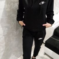 Дамски памучен екип Nike , снимка 2 - Спортни екипи - 33076268