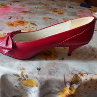 Червени дамски обувки с ток 38 номер, снимка 5 - Дамски елегантни обувки - 44480017