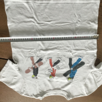 Детска тениска GAP,  размер М, снимка 2 - Детски тениски и потници - 44712641