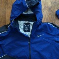 Nike Hypershield Light Jacket - страхотно дамско яке КАТО НОВО, снимка 4 - Спортни екипи - 34589305