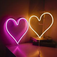 Светещо сърце, нощна лампа, Led неон, USB, снимка 2 - Лампи за стена - 41475619