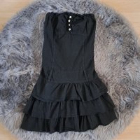 Къса черна рокля, Xs размер, снимка 1 - Рокли - 41445544