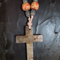 Кръст , снимка 1 - Колиета, медальони, синджири - 34181632