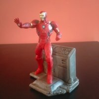 Колекционерска фигурка Schleich Marvel Iron Man Железният човек 21501 2016г , снимка 9 - Колекции - 41982598
