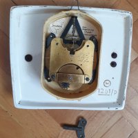 Стар порцеланов немски механичен стенен часовник Зентра, снимка 6 - Антикварни и старинни предмети - 41856840