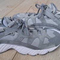 ASICS Дамски маратонки от ЕСТЕСТВЕНА КОЖА-номер 39,5 , снимка 2 - Маратонки - 42139416