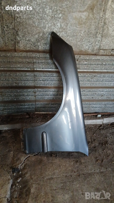 Ляв калник Mercedes C-Class W203 2003г., снимка 1