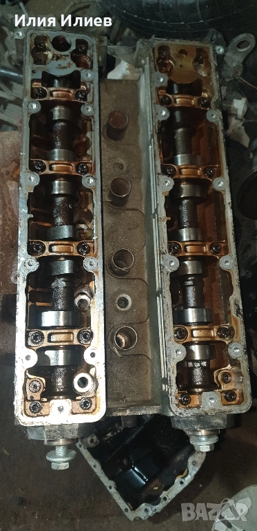 глава за пежо 1.8 , снимка 1