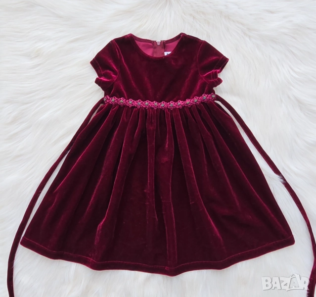 Детска рокля червено кадифе размер 2 години , снимка 1