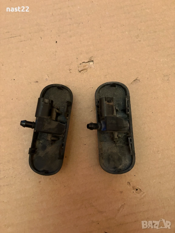 Пръскалки за предно стъкло/чистачки-Фолксваген Голф 5/VW GOLF 5, снимка 1