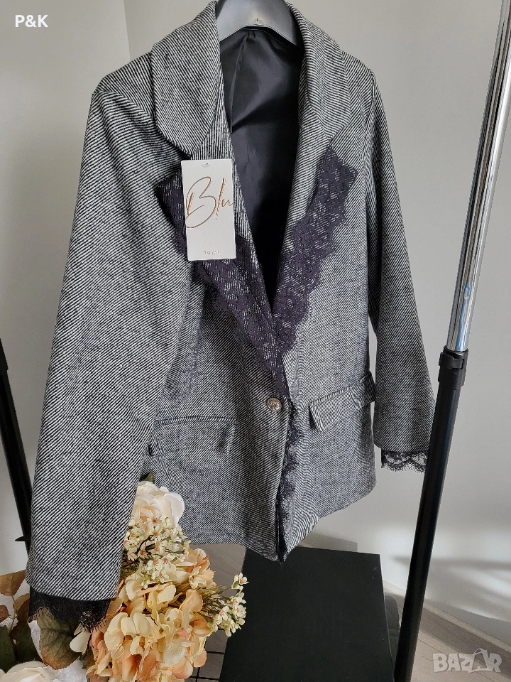 Плътно сиво сако с дантела, снимка 1