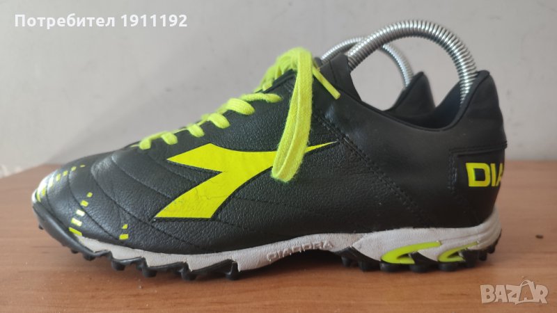 Diadora. Футболни обувки, стоножки. 39, снимка 1