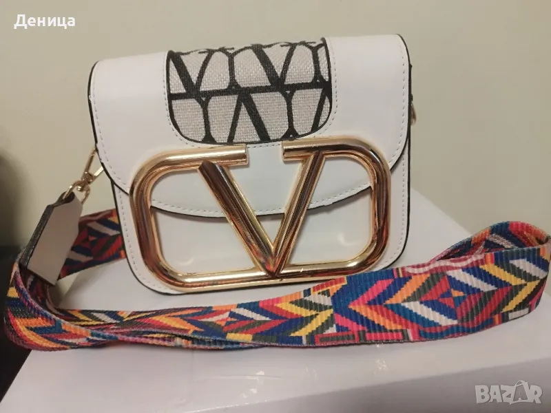 Чанта на Валентино с цветна дръжка , снимка 1