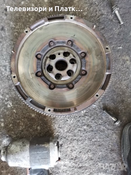 Маховик от  vw Passat B6 2 tdi 140 4x4 BMP , снимка 1