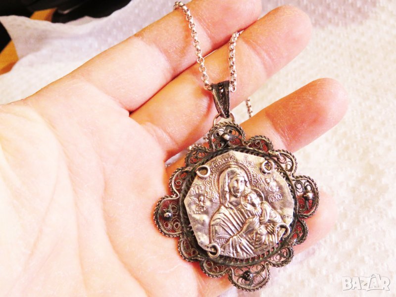 Възрожденска Сребърна икона, амулет, накит, медальон с Богородица, Дева Мария - Панагия 55 мм сребро, снимка 1